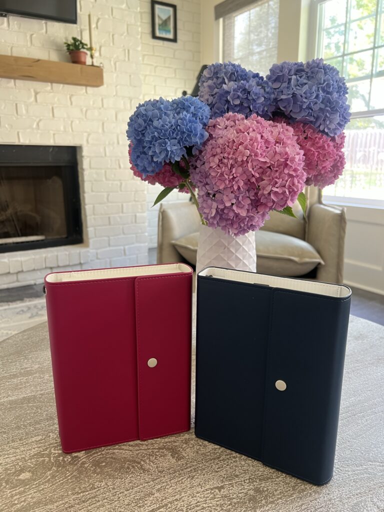 Two of the color choices for the new A5 Folios.
2024 Makselife planner review.